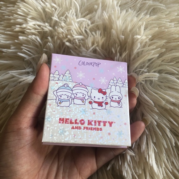 Hello Kitty x clourpop blush at frost sight - Picture 5 of 8